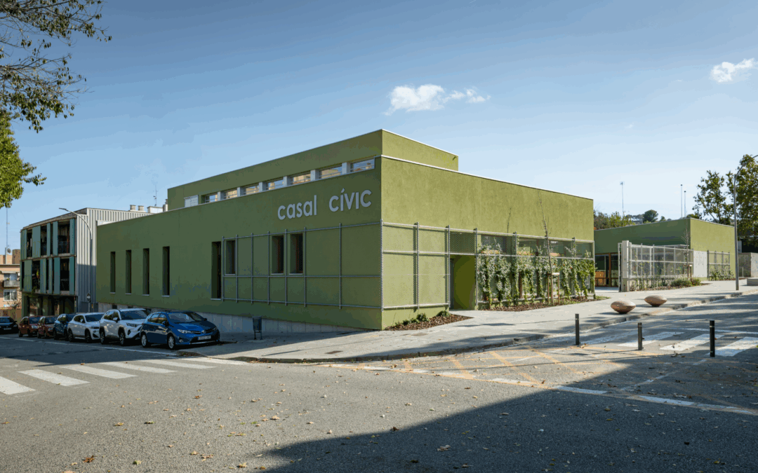 CENTRE CÍVIC ROC BLANC